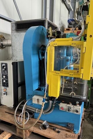 Table eccentric press with protective screen Schwarz