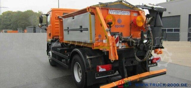 Special purpose truck MAN TGM 15.250 Winterdienstfahrzeug NEUWERTIG 7100Km