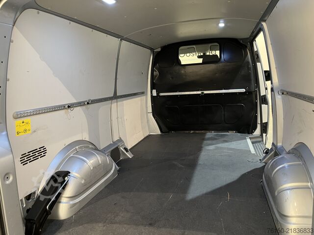Kastenwagen Volkswagen Transporter 2.0 TDI L2H1 150 PK Automaat / Euro...