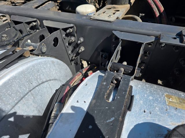 Standard tractor unit VOLVO FH500 / Retarder/ I-Park Cool / Kipphydralik