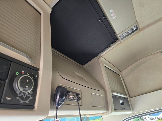 Standard tractor unit VOLVO FH500 / Retarder/ I-Park Cool / Kipphydralik