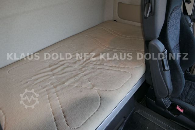 Box truck MERCEDES-BENZ Actros 1842 Koffer Vollluft LBW Euro 6