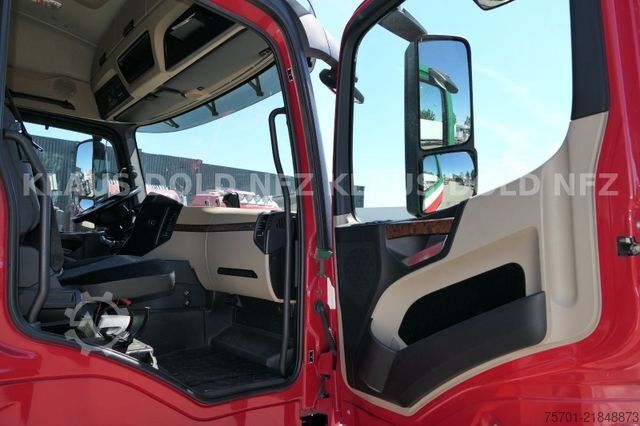 Box truck MERCEDES-BENZ Actros 1842 Koffer Vollluft LBW Euro 6