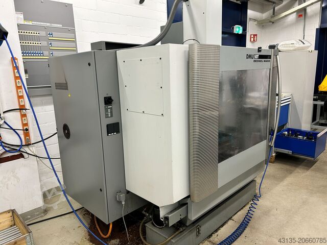 Universal machining center Deckel Maho DMU 50T