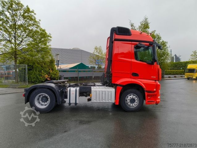 Standard tractor unit MERCEDES-BENZ Actros 18-48 Stream Space-MP4-Retarder-Hydraulik