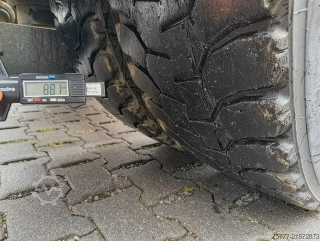 Standard tractor unit MERCEDES-BENZ Actros 18-48 Stream Space-MP4-Retarder-Hydraulik