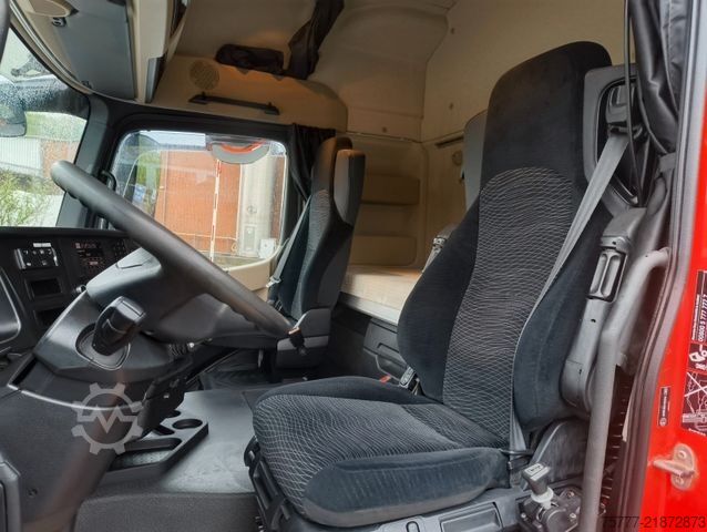 Standard tractor unit MERCEDES-BENZ Actros 18-48 Stream Space-MP4-Retarder-Hydraulik
