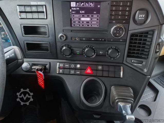 Standard tractor unit MERCEDES-BENZ Actros 18-48 Stream Space-MP4-Retarder-Hydraulik