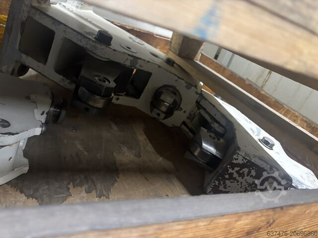 CNC turning and milling center Okuma LB35II