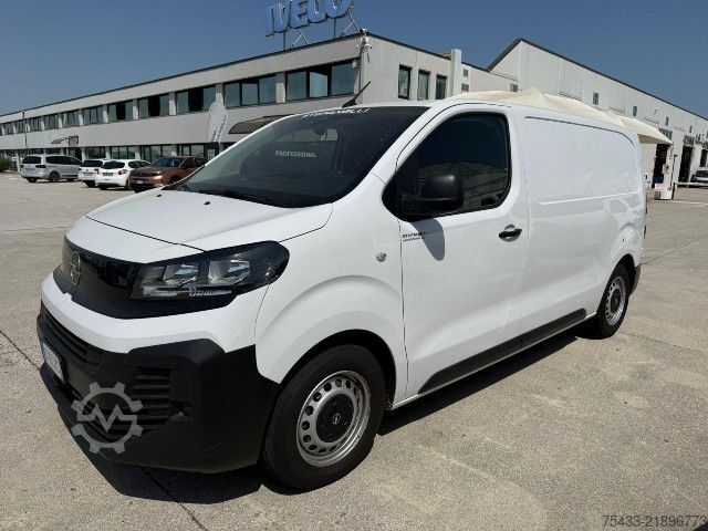 Panel van Opel VIVARO 2.0 145CV L2H1