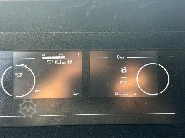 Panel van Opel VIVARO 2.0 145CV L2H1
