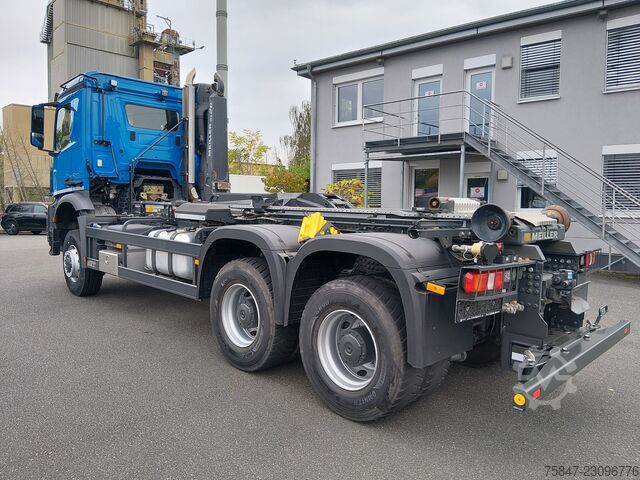 Roll-off tipper truck  Arocs 3342 A 6x6 Meiller RK  26.65 K