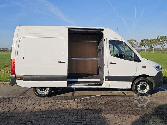 MERCEDES-BENZ SPRINTER 317 L2H2 | Automaat | LED | MBUX10 |  Navi | Airco | Mtf-stuurwiel | 3zits | MERCEDES-BENZ SPRINTER 317 L2H2 | Automaat | LED | MBUX10 |  ...