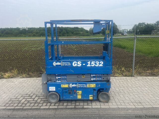 Scissor lift Genie GS 1532 | 2012