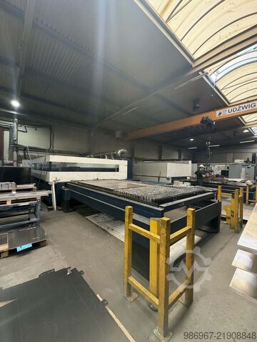Laser cutting machine Laser TruLaser 3040 firmy Trumpf (L32) Laser TruLaser 3040