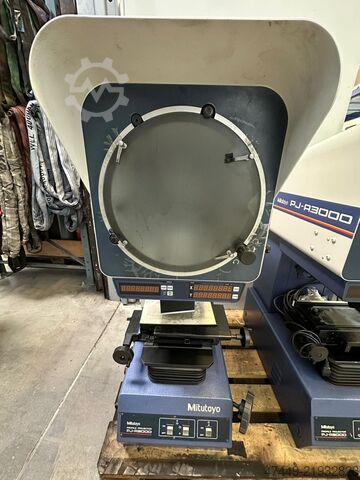Profile projector Mitutoyo PJ-A3000