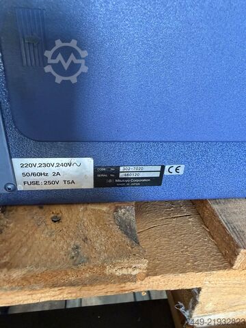 Profile projector Mitutoyo PJ-A3000