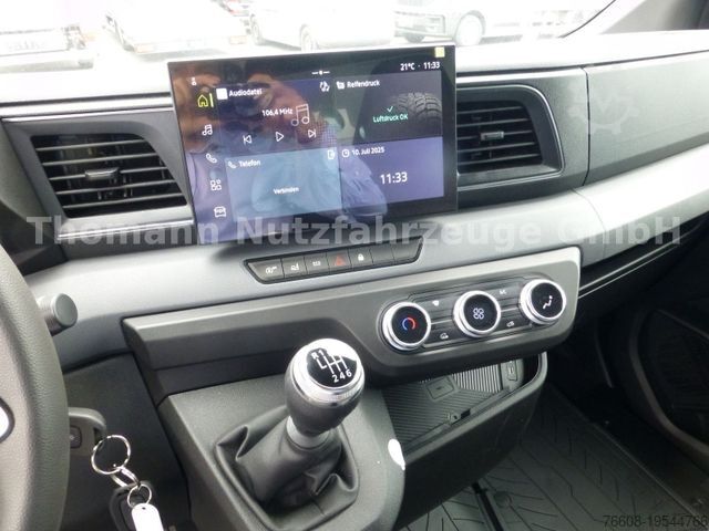 Box van RENAULT NEW Master 2025 Koffer mit BÄR Ladebordwand