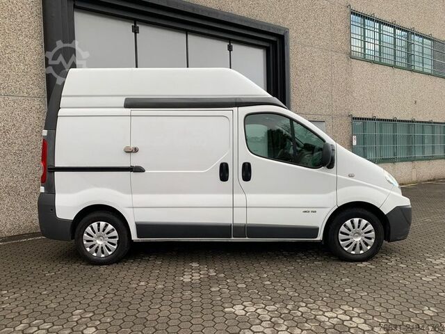 High top van Renault Trafic T29 Van L1H2   Tetto Alto