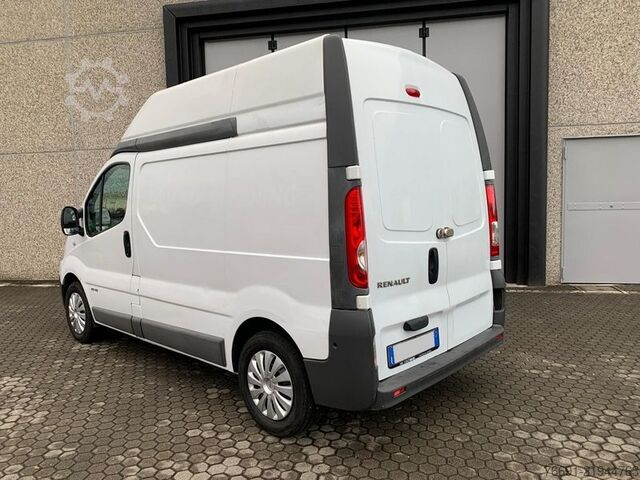 High top van Renault Trafic T29 Van L1H2   Tetto Alto