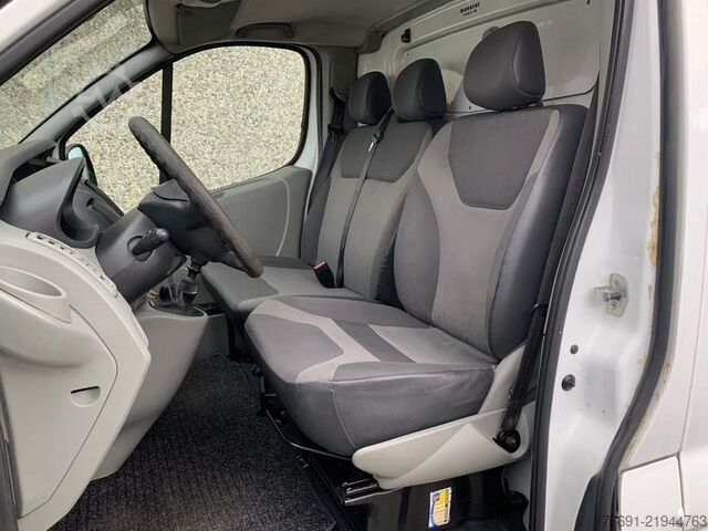 High top van Renault Trafic T29 Van L1H2   Tetto Alto
