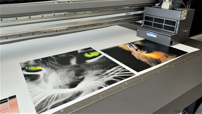 Großformatiger LED-UV-Flachbettdrucker Signracer 1610