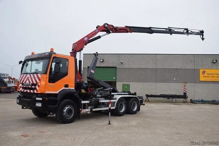 Hakenarmsystem Iveco Trakker 260T36 31.000 km !