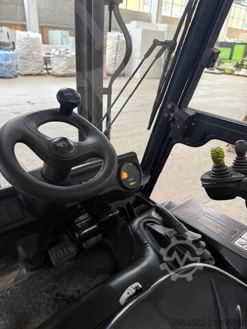 Forklift Linde E18P-02