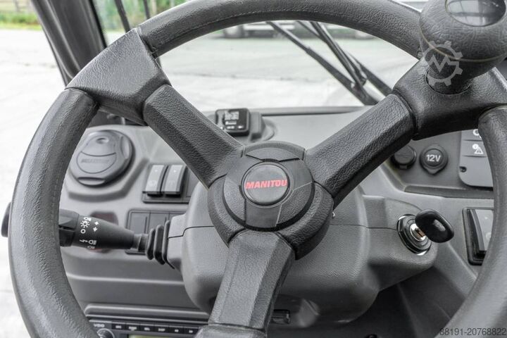 Teleskoplader Manitou MRT 2550