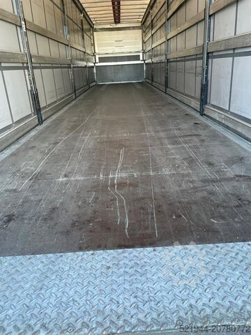 Auflieger mit Pritsche & Plane Schmitz Cargobull SCS 24/L 13,62 EB  SCB S3 Alcoa 2x Lift