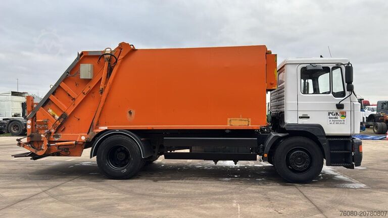 Abfallsammelfahrzeug MAN 18.285 (GARBAGE TRUCK / TOP CONDITION / 6 CYLIN...