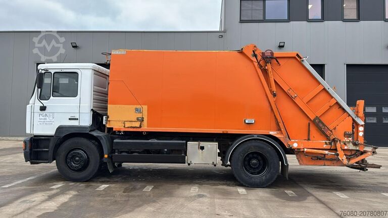 Abfallsammelfahrzeug MAN 18.285 (GARBAGE TRUCK / TOP CONDITION / 6 CYLIN...