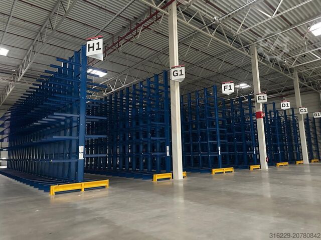 Zweiseitige Kragarmregale STOW Stow