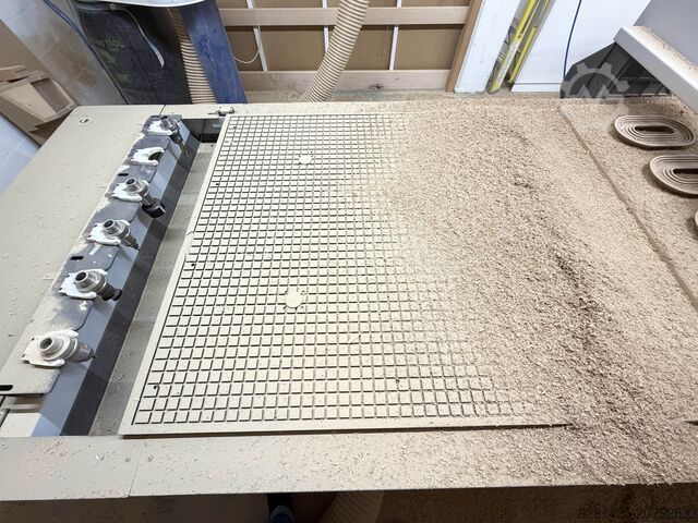 Bearbeitungszentrum MULTICAM 300 Series