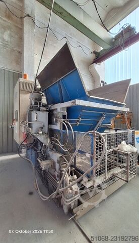 Zenith Concrete block-making machine Zenith 939 / AHZ