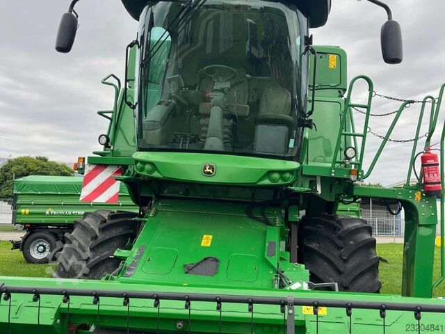John Deere T560 Hillmaster John Deere T560 Hillmaster