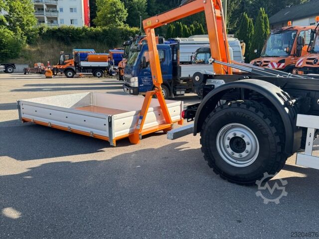 Mercedes-Benz U219 Mercedes-Benz U219
