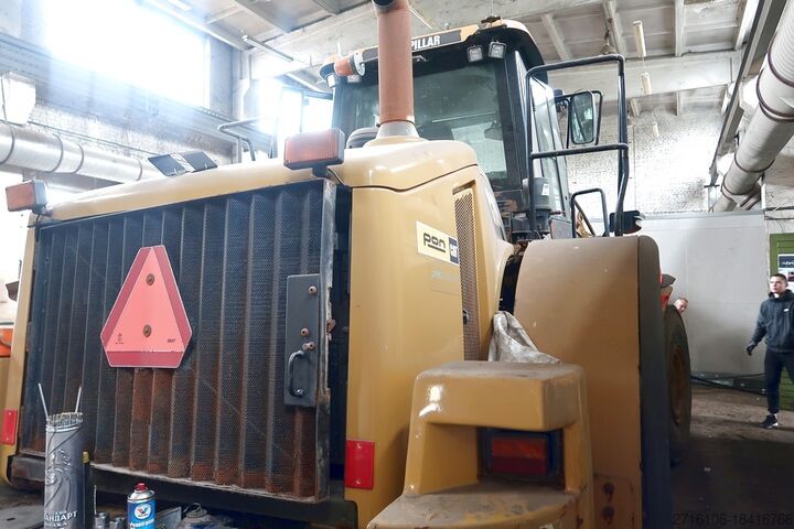 Wheel loader Caterpillar IT62H