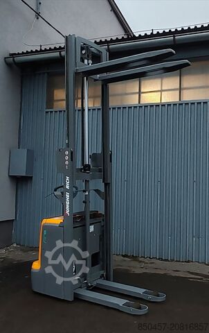 Palettenstapler Jungheinrich EJC 212 Li-Ion 2.5m/ 195h/ 2022y