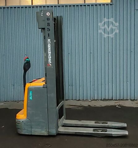 Palettenstapler Jungheinrich EJC 214