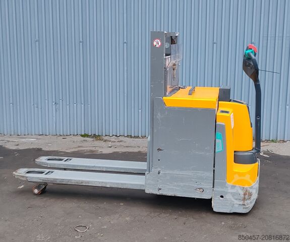 Palettenstapler Jungheinrich EJD 220 Li-ion 2020yy/ 1756mh