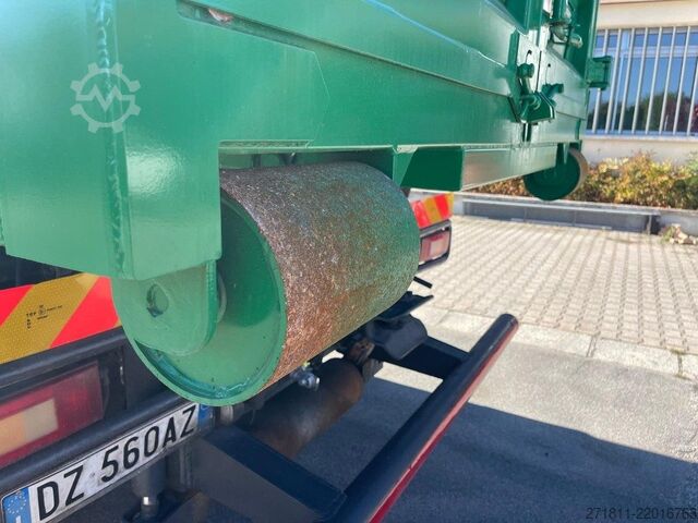 Roll-off container  CONTAINER SCARRABILE NUOVO A CIELO APERTO