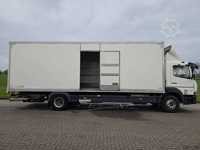 MERCEDES-BENZ ATEGO 1623 L Box Truck, Tail Lift, 16 t, Side Door, Tuck-Away Tail Lift, Camera, Euro  MERCEDES-BENZ ATEGO 1623 L Bakwagen Laadklep 16T Zijdeur Onde...
