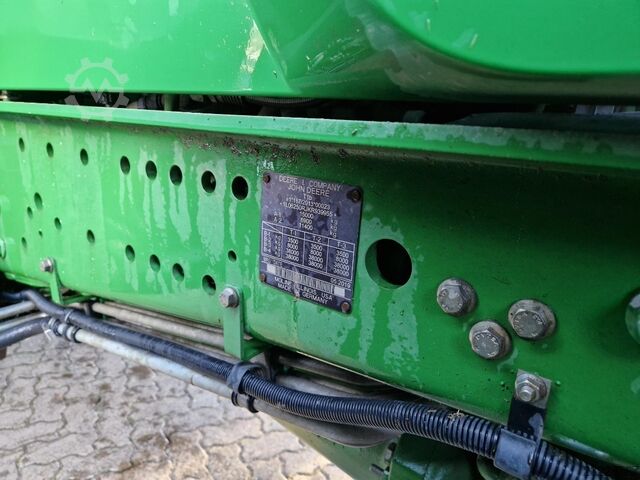 John Deere 6250R John Deere 6250R