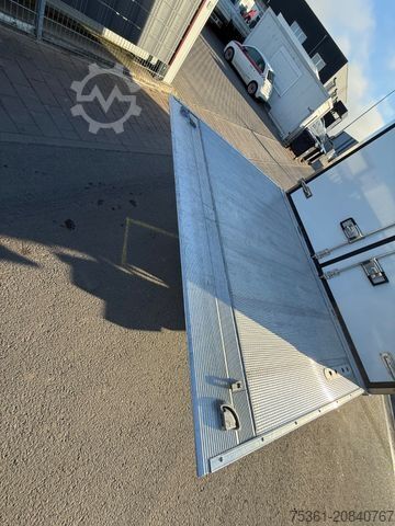 Kühltransporter IVECO Daily 70C18 Kühlkoffer Ladebordwand