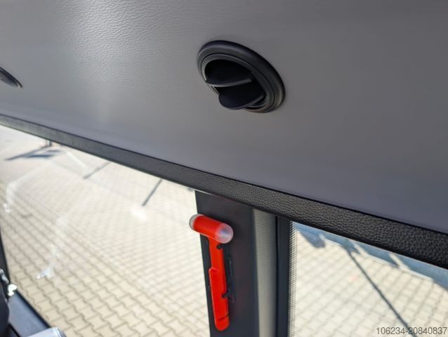 Bus MERCEDES-BENZ Sprinter 517