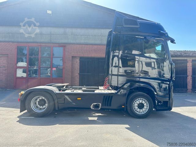 Standard tractor unit MERCEDES-BENZ Actros 1848 Big Space 2 Tanks Retarder PPC Solos