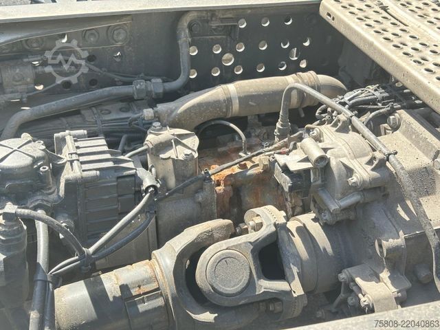 Standard tractor unit MERCEDES-BENZ Actros 1848 Big Space 2 Tanks Retarder PPC Solos
