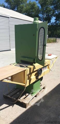 M-300 Vangroenweghe M-300