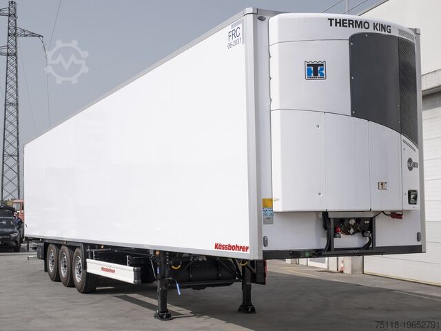 Refrigerated semi-trailer Kässbohrer FRIGORIFERO